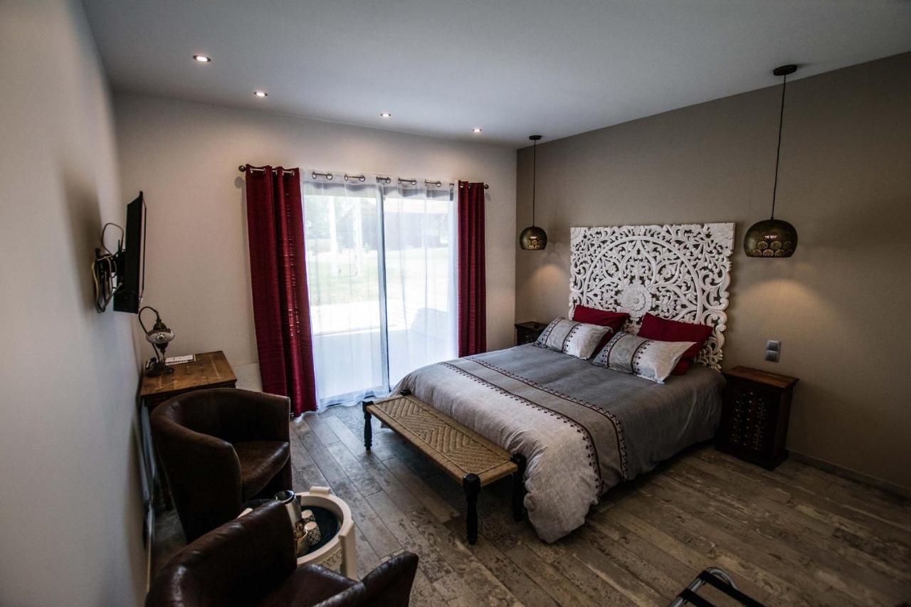 Bed and Breakfast Les Cuves - Saintes Chaniers Esterno foto