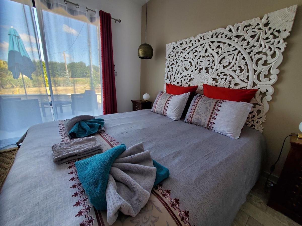 Bed and Breakfast Les Cuves - Saintes Chaniers Esterno foto
