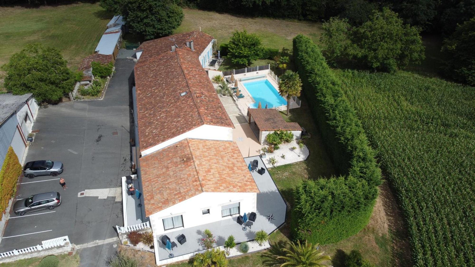 Bed and Breakfast Les Cuves - Saintes Chaniers Esterno foto